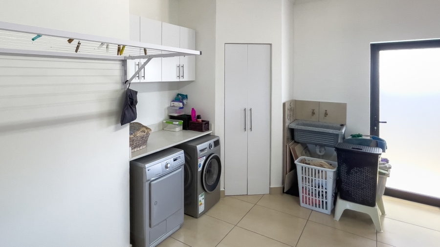 2 Bedroom Property for Sale in Groot Brakrivier Central Western Cape